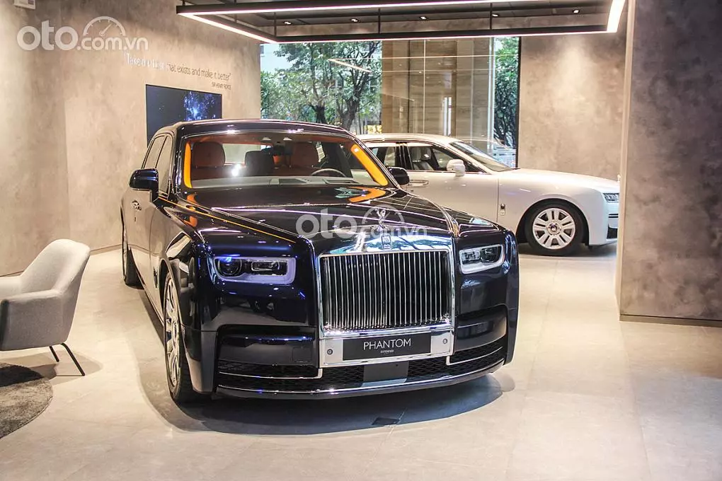 Giá xe Rolls-Royce: