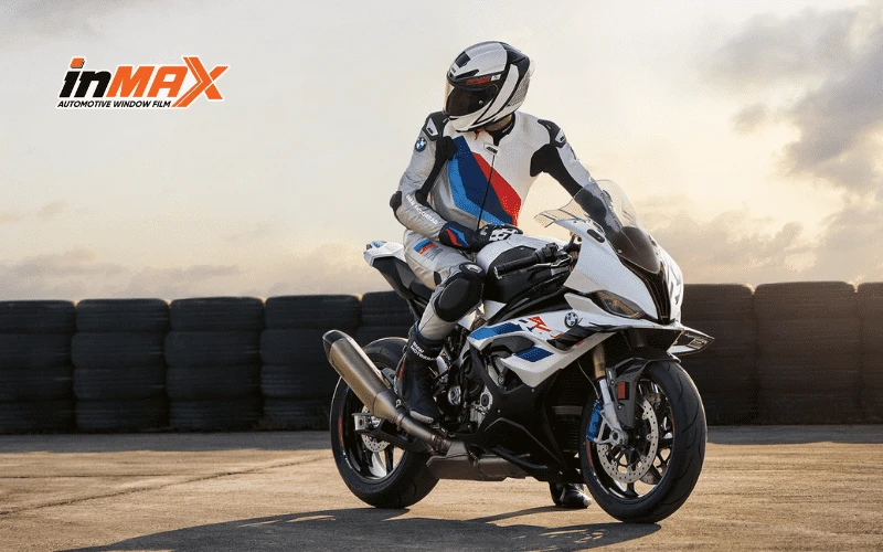 Siêu mô tô BMW S1000RR 2024: Giá lăn bánh, thông số chi tiết