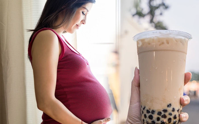 Mẹ bầu uống trà sữa có an toàn không